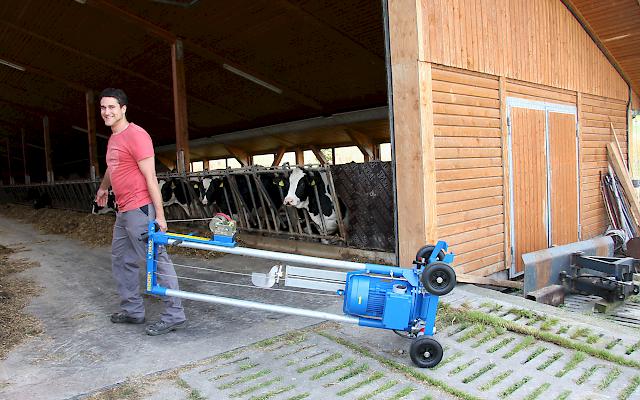 RECK Agrartechnik - TORRO - for cowsheds
