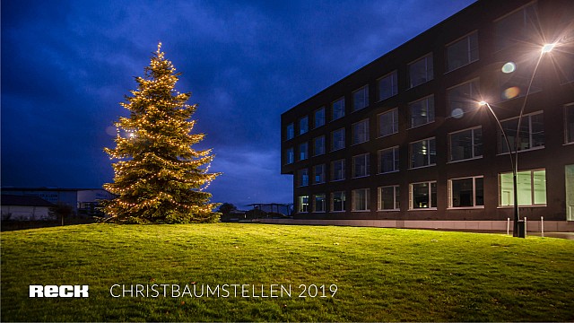 RECK Agrartechnik - Lighting the Christmas tree in 2019